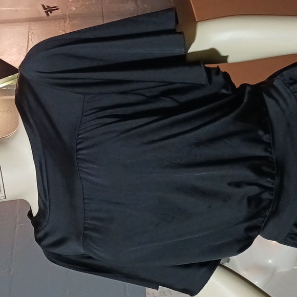 Candies Silky Black Open Back Ruffled Short Sleeve Blouse Sz M - Picture 5 of 16